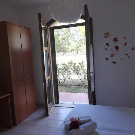 Bed & Breakfast Note Di Stelle Marrùbiu