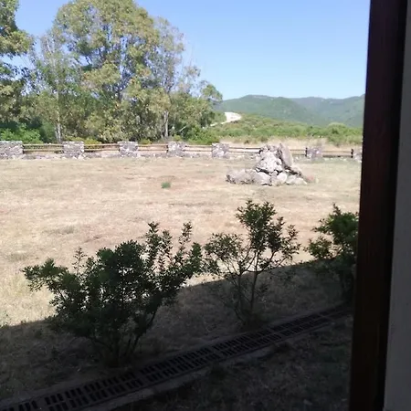 לינה וארוחת בוקר Note Di Stelle 4*