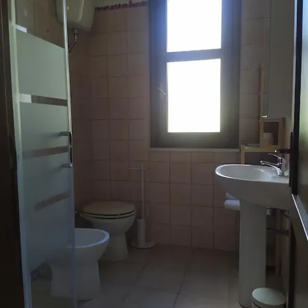 Note Di Stelle Oda ve Kahvaltı Marrùbiu